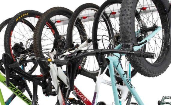 Zu sehen ist Bild 1 zum Beitrag mit dem Thema: Fahrradhalterung für Garage