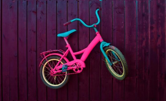 Zu sehen ist Bild 1 zum Beitrag mit dem Thema: Fahrradhalterung für die Wand