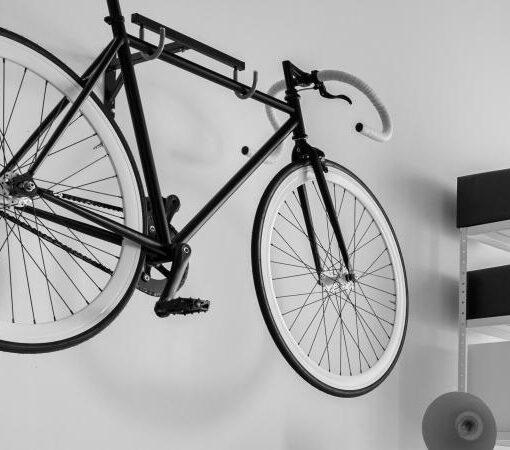 Zu sehen ist Bild 1 zum Beitrag mit dem Thema: Wie montiere ich eine Fahrradhalterung an einer Trockenbauwand